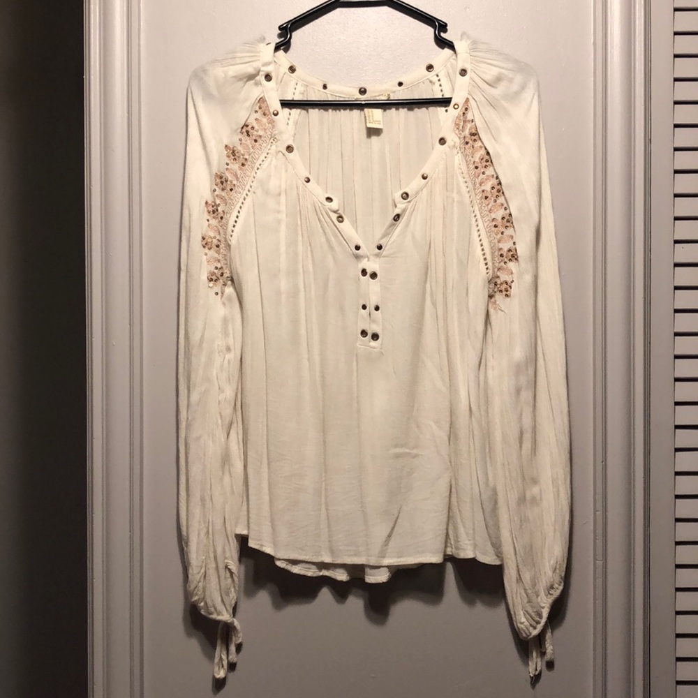 Forever 21 Cream Blouse